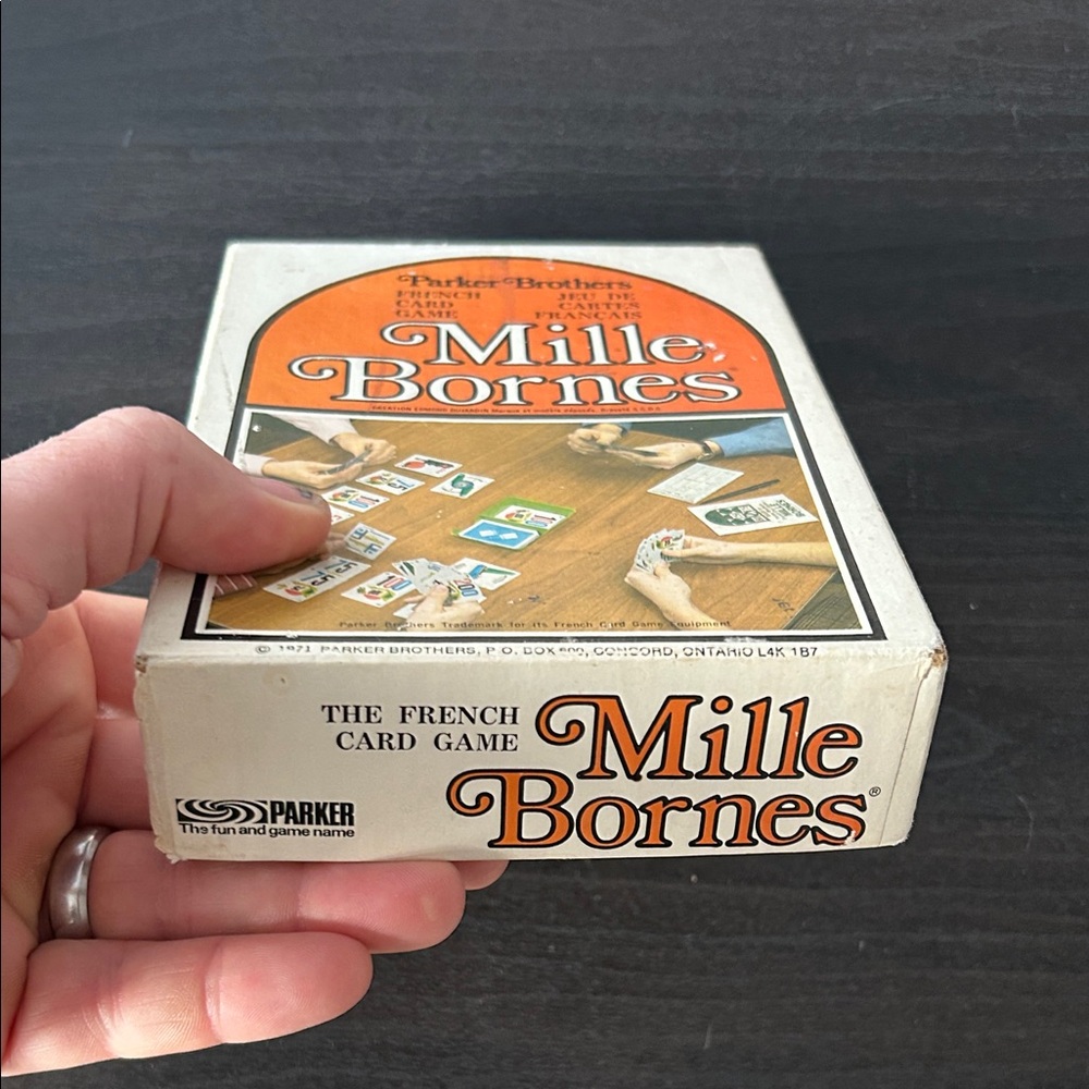 Mille Bornes Card Game - Orange and White. Parker Brothers. 1971 - Picture 9 of 9